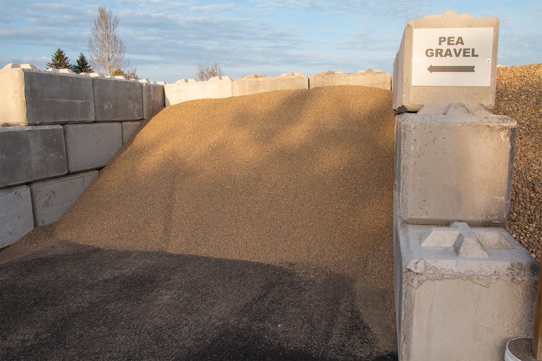 Pea Gravel | Bark Ranch